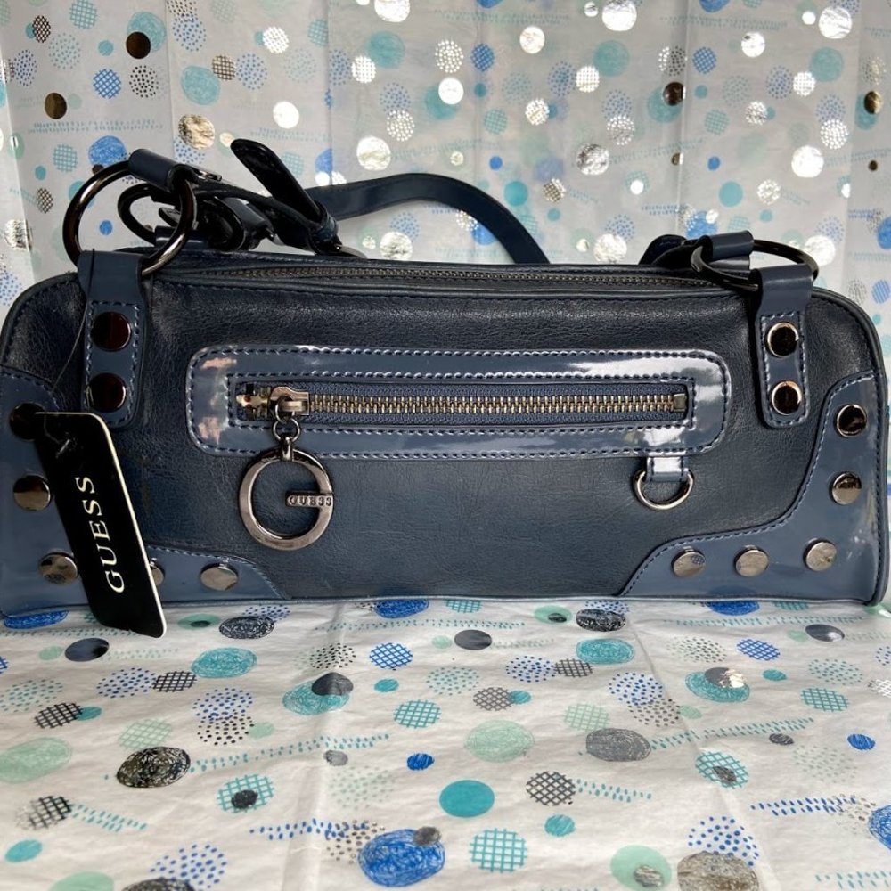 VINTAGE GUESS Y2K HANDBAG NEW WITH TAGS!
